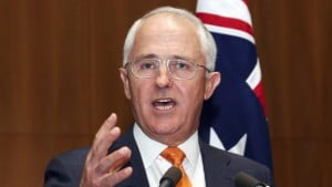 Malcolm Turnbull makes social policy pitch as trendy polls predict tight election